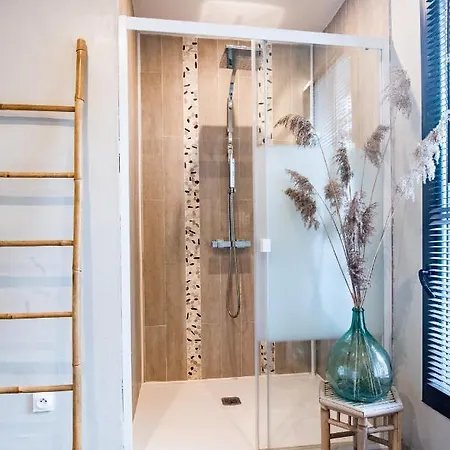 ☆magnifique Avec Piscine Spa☆ Sans Vis A Vis *